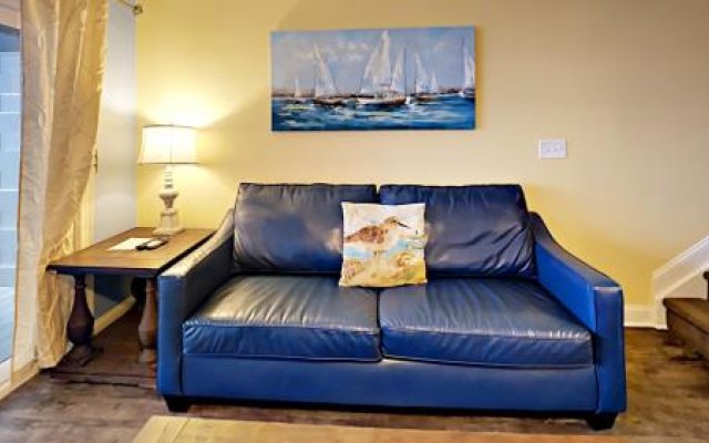 Put-in-Bay Waterfront Condo #208