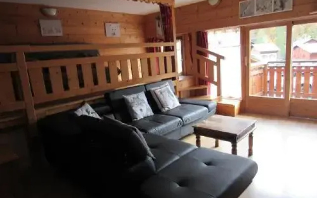 Le Mont Blanc (Gite Des Alpes)