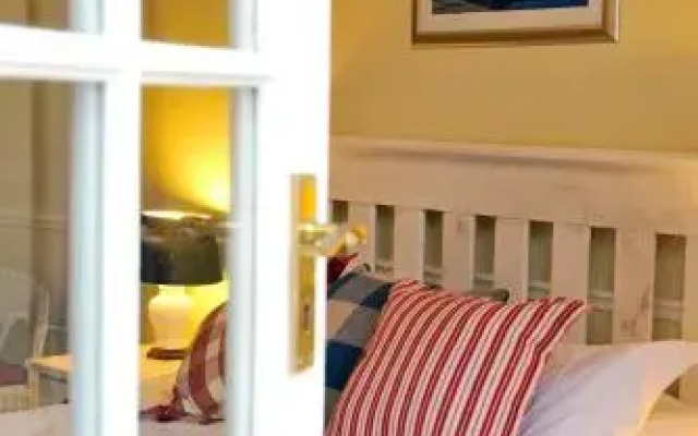 Everwood Manor Bed and Breakfast