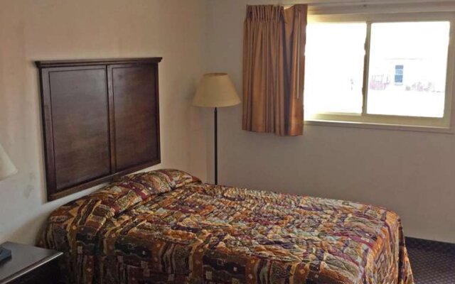 Country Hearth Inn And Suites Delmar