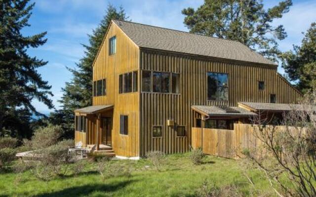 Ocean Pines Lodge - Four Bedroom Home