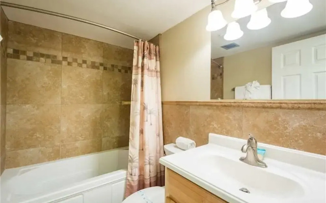 515 Madeira Norte Condo