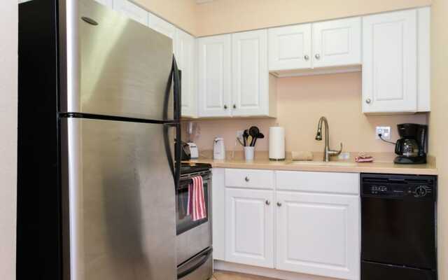 Alamanda Villas 5 by RedAwning