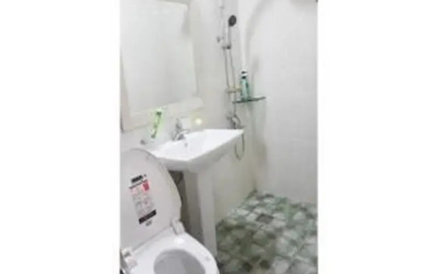 Hi & J Guesthouse - Hostel