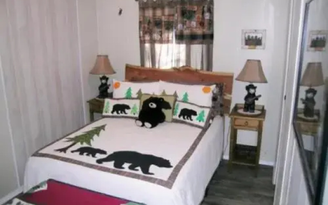 Papa Bears Cabin