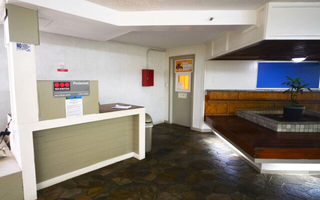 Kuhio Village #603 by RedAwning