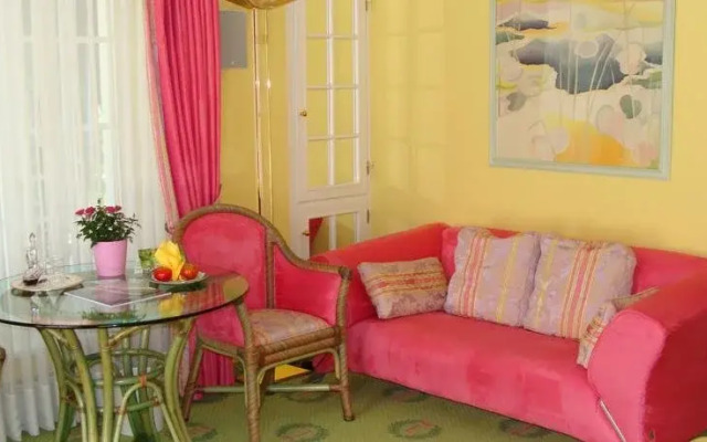 Boutique-Hotel Erbguths Villa am See