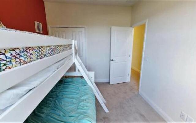 Aco Family - 4 Bd with private pool (1701)