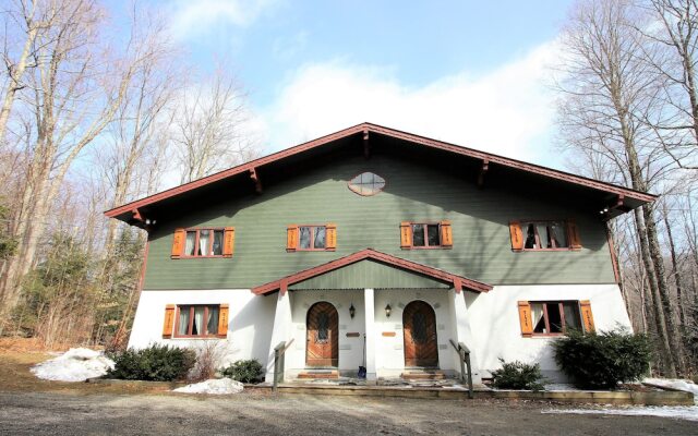 Snow Flake by RedAwning