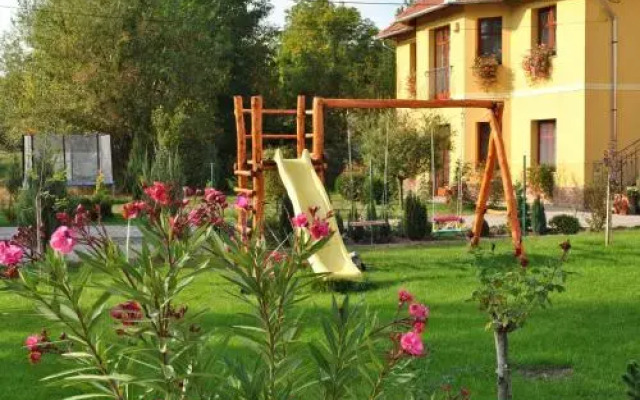 Mediterran Apartmanhaz