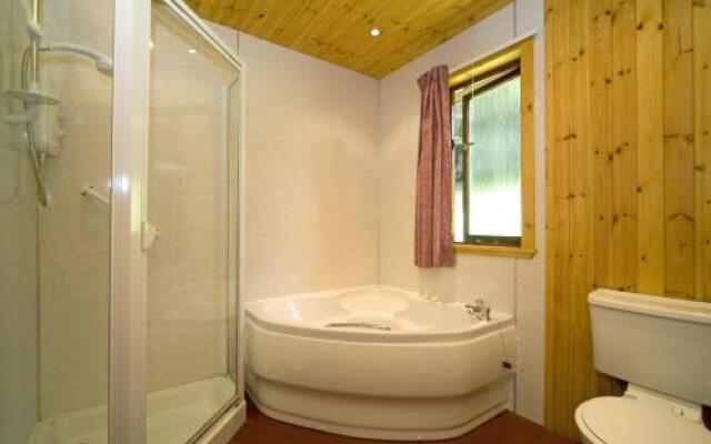 Lagnakeil Lodges