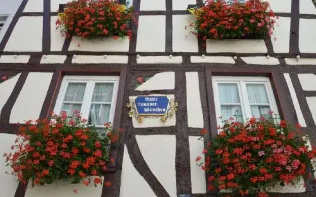 Moselle Rose
