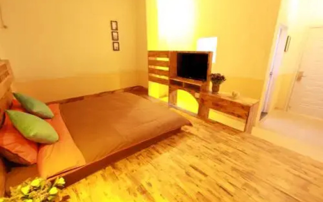 Yalong Bay Farinn Bo Hou Cun