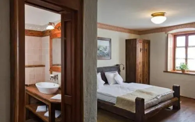 Halasi Pince Panzió