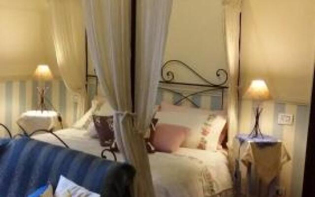 White Lady Bed and Breakfast