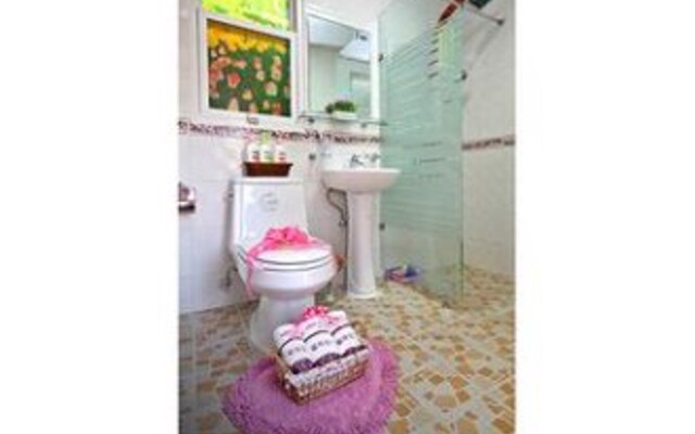 Hongchen Phil Harmonie Pension