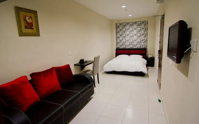 Melody Inn Hotel - photo 4