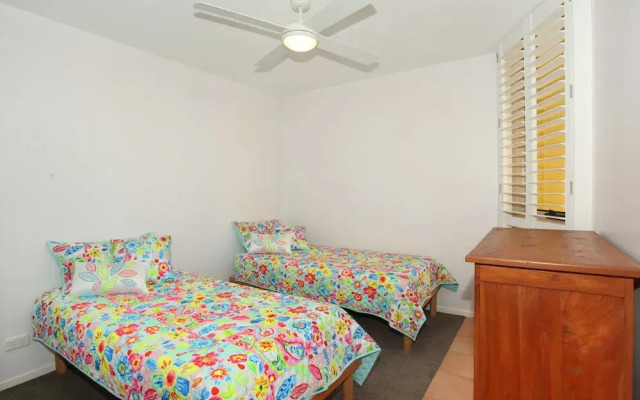 Apartment Little Hill