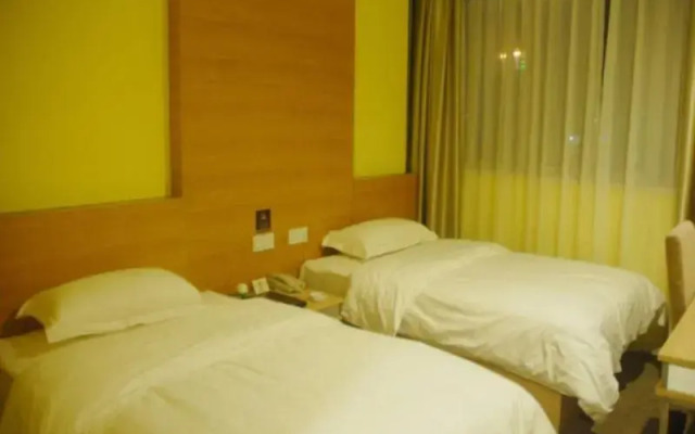 Super 8 Hotel Shiyan Fangling Street Xihe Bridge
