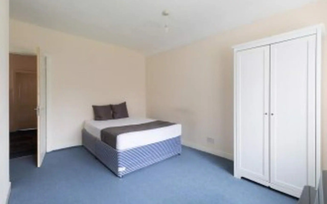 Birmingham Guest House 4