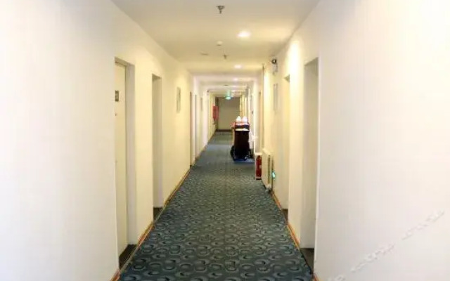 7 Days Inn (Jinan Beiyuan Second)