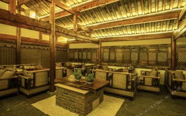 Lichengbieyuan No.9 Courtyard (Lijiang Ancient City Snow Mountain View Shop)