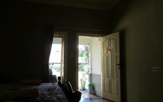 4R Bungalow