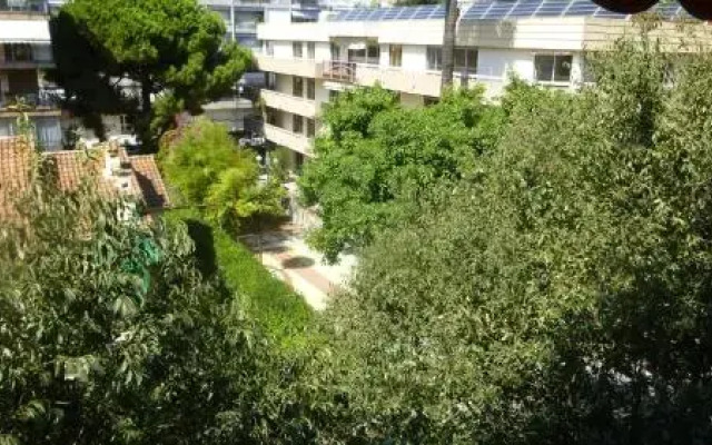 One Bedroom Lacour 249