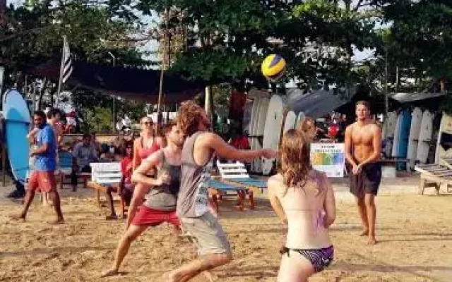 Beach Break Surf Hostel