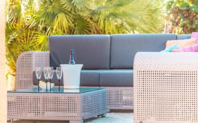 Abahana Villas Maxi