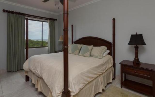 Luxury 3BR Condo with nice Oceanviews - Boug 1204