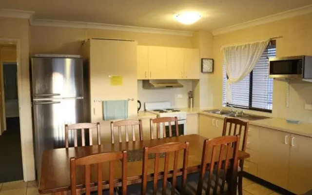 Kirwan Apartments 49