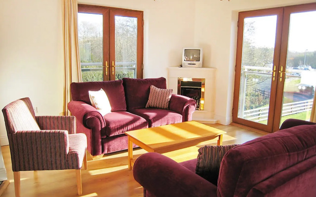 Lakeside Holiday Homes