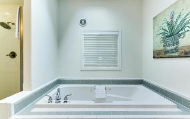 Sandals Inn | SPA Suite