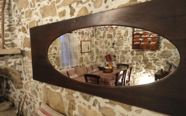 Villa Lithos