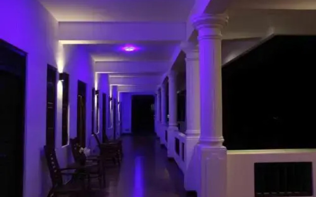 Yoho Hotel Indigo