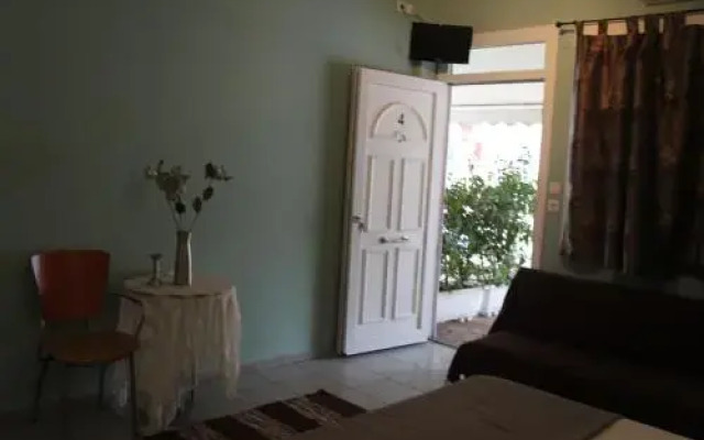 Athina Rooms