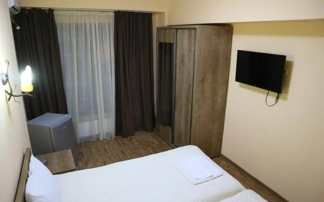 Hotel Batus