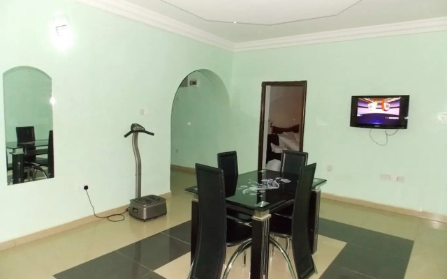 De-dominic Suites & Resorts Ltd