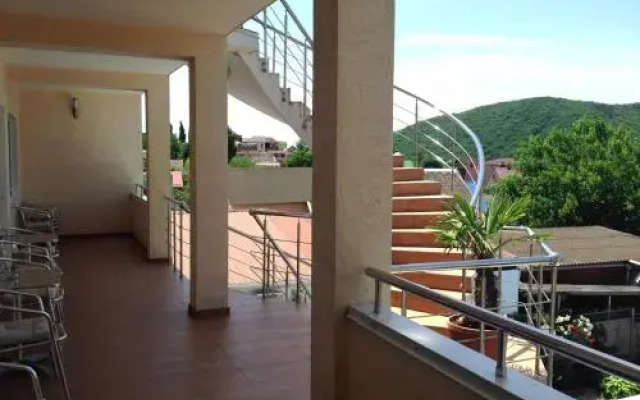 Fem Landia Guest House