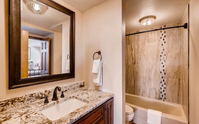 Gold Point 5C - Hot Tub Access