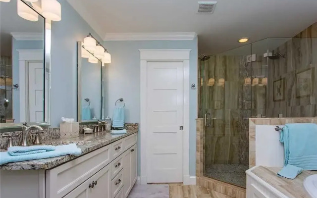 Sea Salt - Five Bedroom Home
