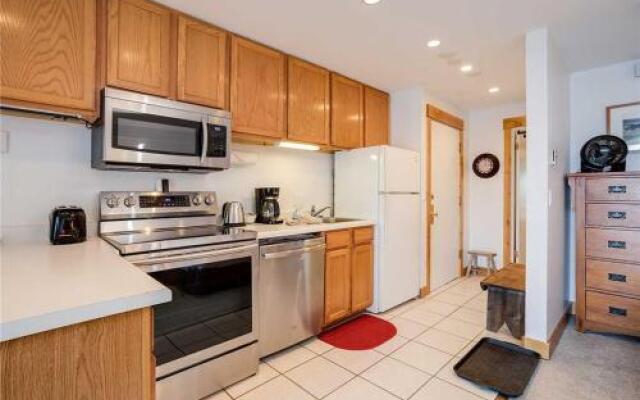 Scandinavian Lodge - 104