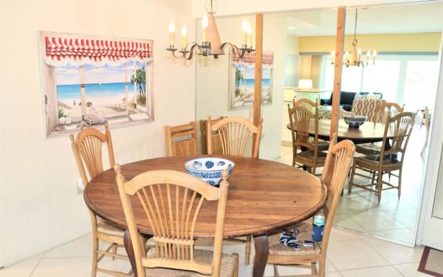 Jamaica Royale T31 - 2 Br Condo