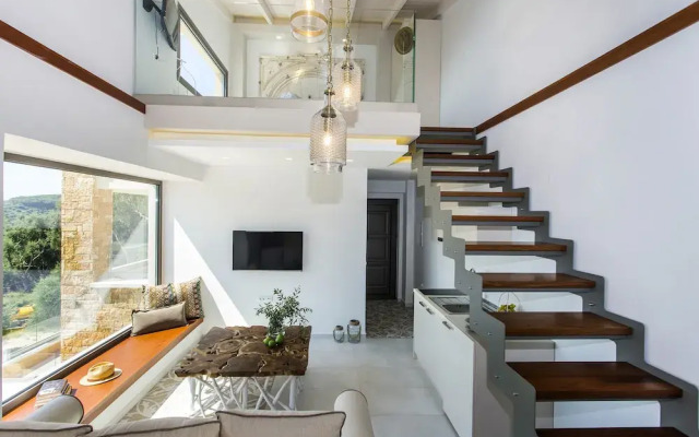 Golden Bay Suites & Maisonettes