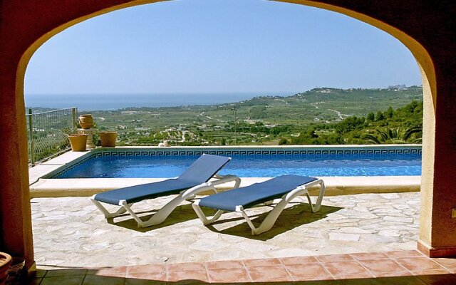 Alviento - One Bedroom