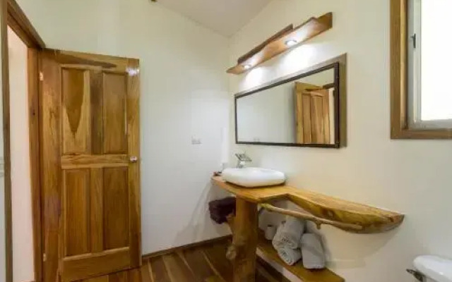 Passion Fruit Lodge