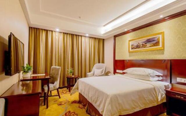 Vienna Hotel Dongguan ChangAn Wanda Plaza