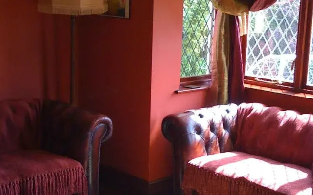 Newcourt B & B