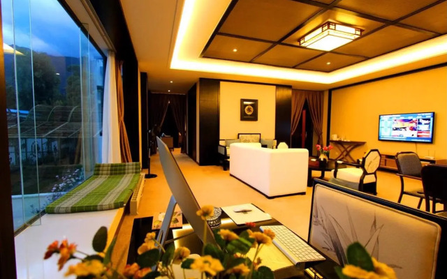 Maison Heritage Dali Golden Years Hotel